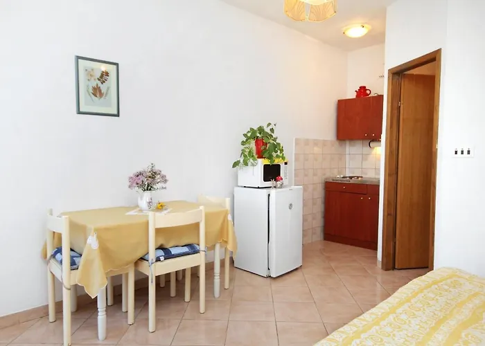 Apartament With Parking Space Privlaka, Zadar - 667 Privlaka (Zadar)