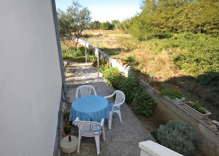 Apartments With Parking Space Privlaka, Zadar - 667 Apartment *