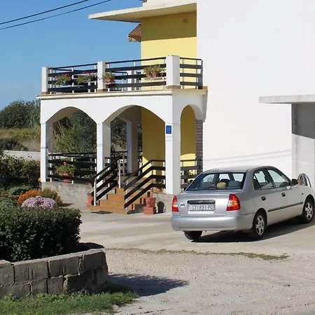 Apartamento With Parking Space Privlaka, Zadar - 667 *
